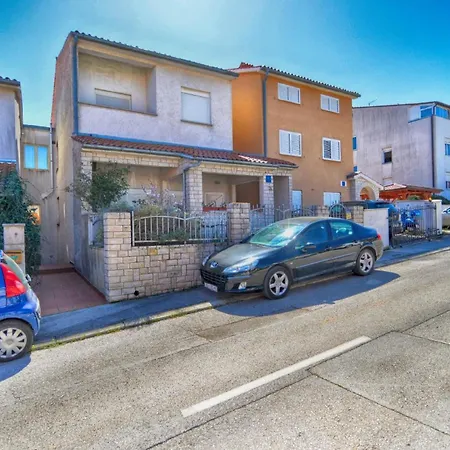Ferienwohnung Fuer 4 Personen Ca 42 Qm In Pula, Istrien Istrische Riviera * Pula